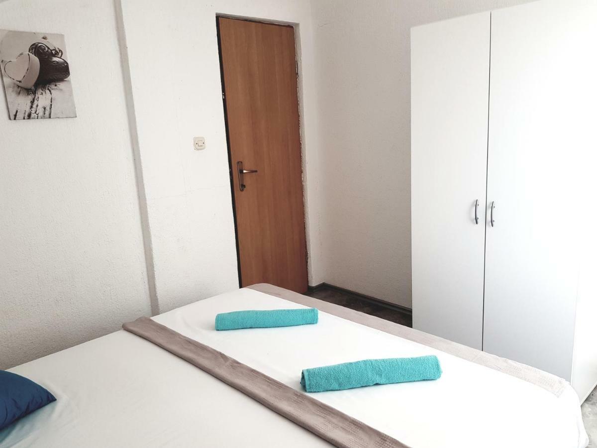 Apartments Marko Vir Dış mekan fotoğraf