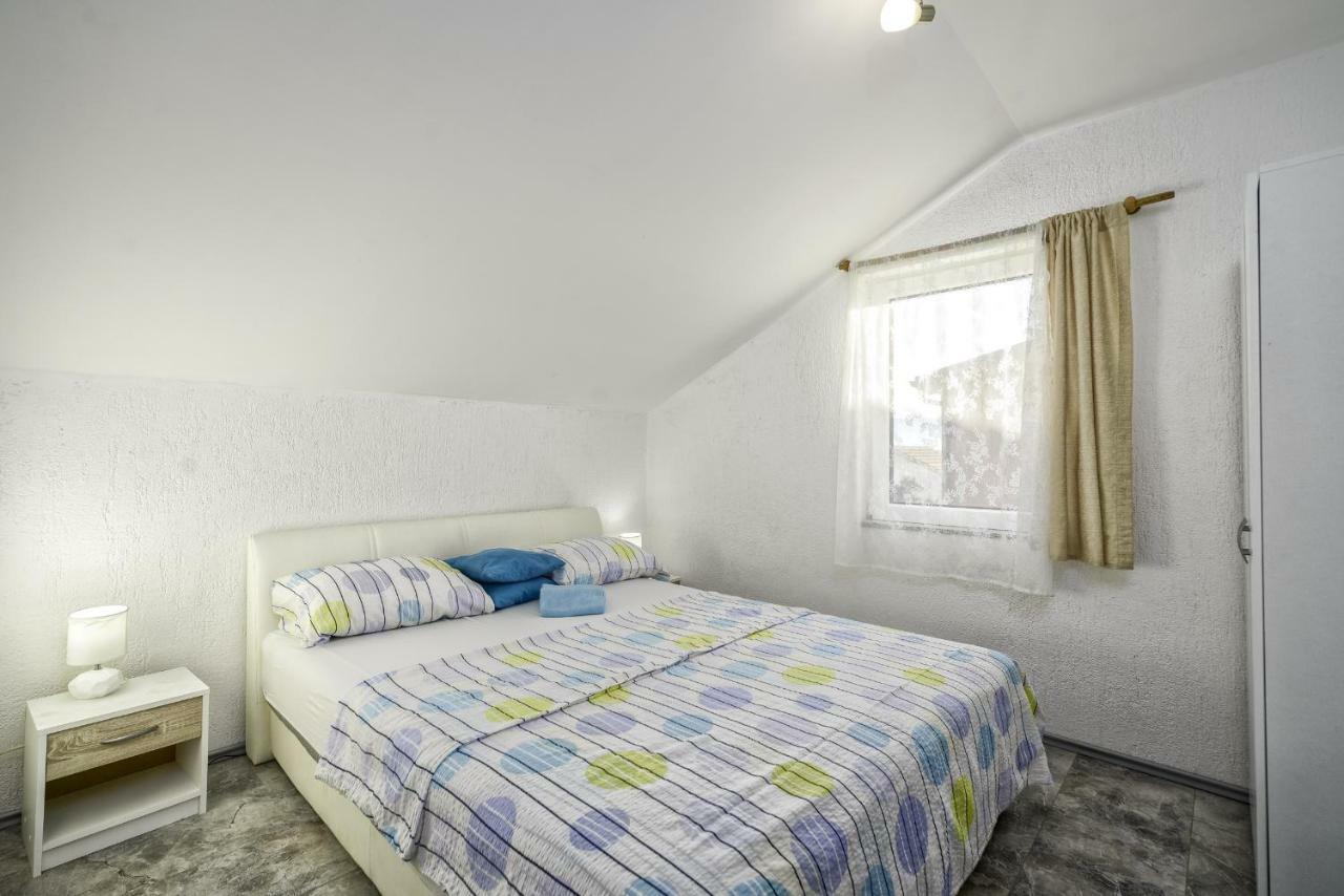 Apartments Marko Vir Dış mekan fotoğraf