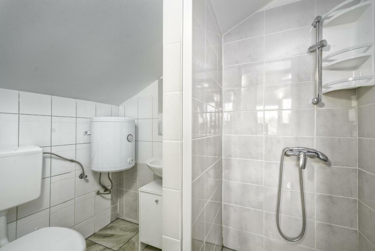 Apartments Marko Vir Dış mekan fotoğraf